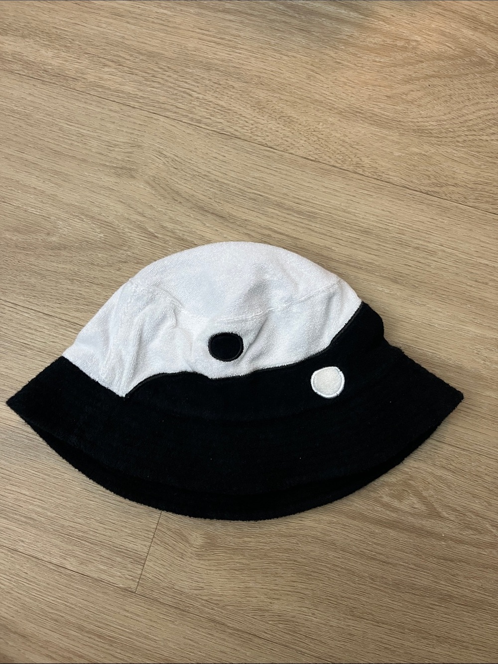Black and White Bucket Hat - Yin and Yang